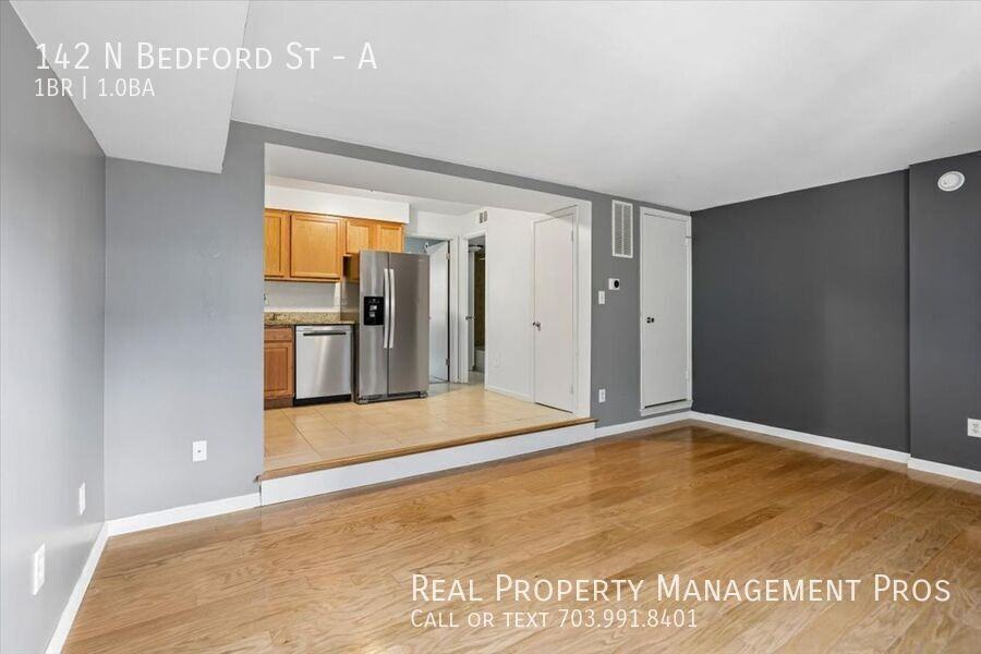142 N Bedford St #A - Photo 5 of 21