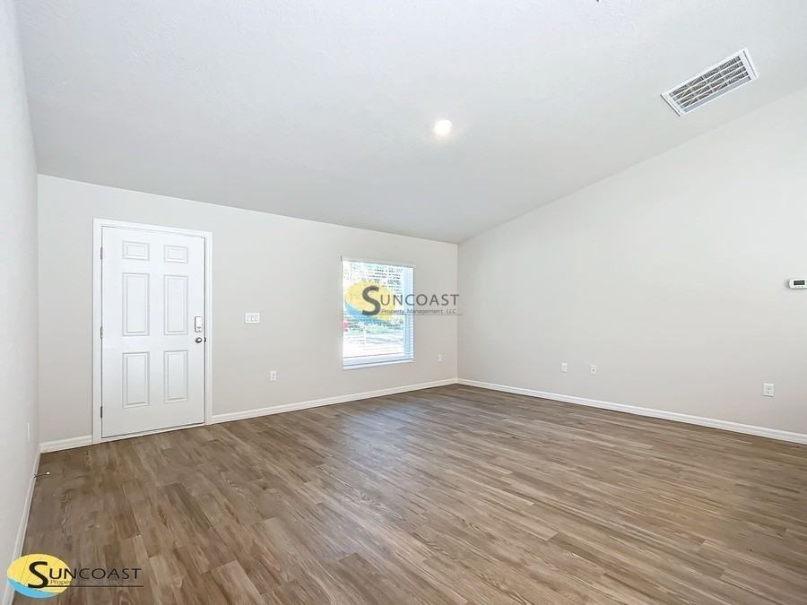 1 Oak Circle Crse - Photo 4 of 30