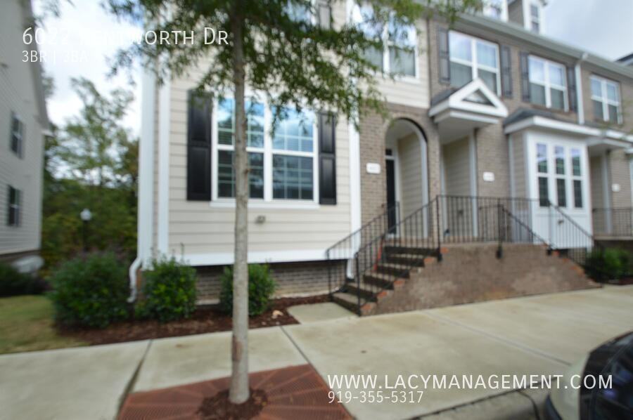 6022 Kentworth Dr - Photo 3 of 34