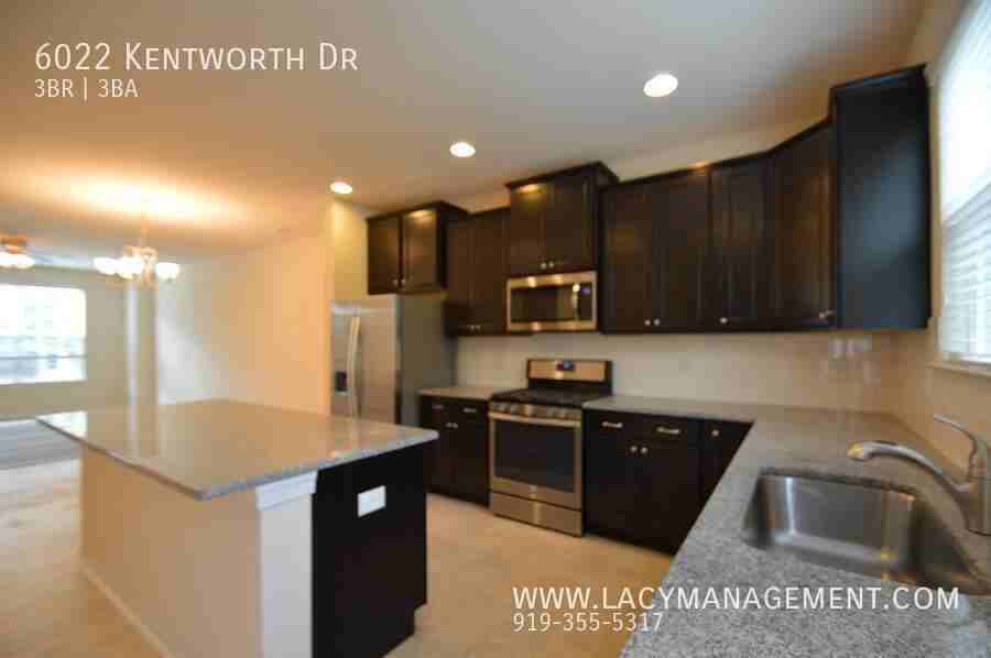 6022 Kentworth Dr - Photo 7 of 34