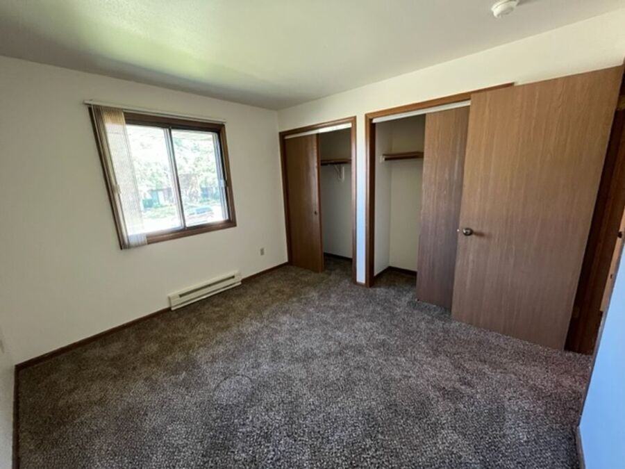 6030 80th Pl #202 - Photo 4 of 11