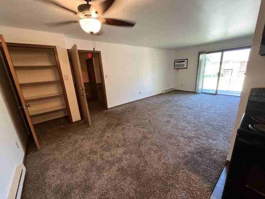 6030 80th Pl #202 - Photo 6 of 11