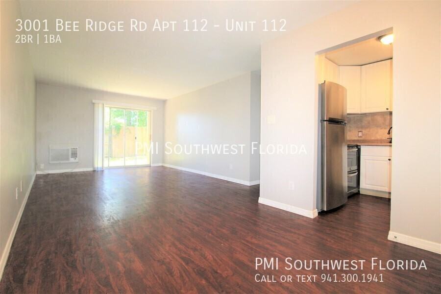 3001 Bee Ridge Rd Apt 112 #112 - Photo 4 of 22