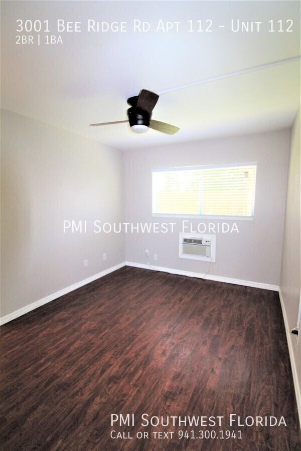 3001 Bee Ridge Rd Apt 112 #112 - Photo 7 of 22