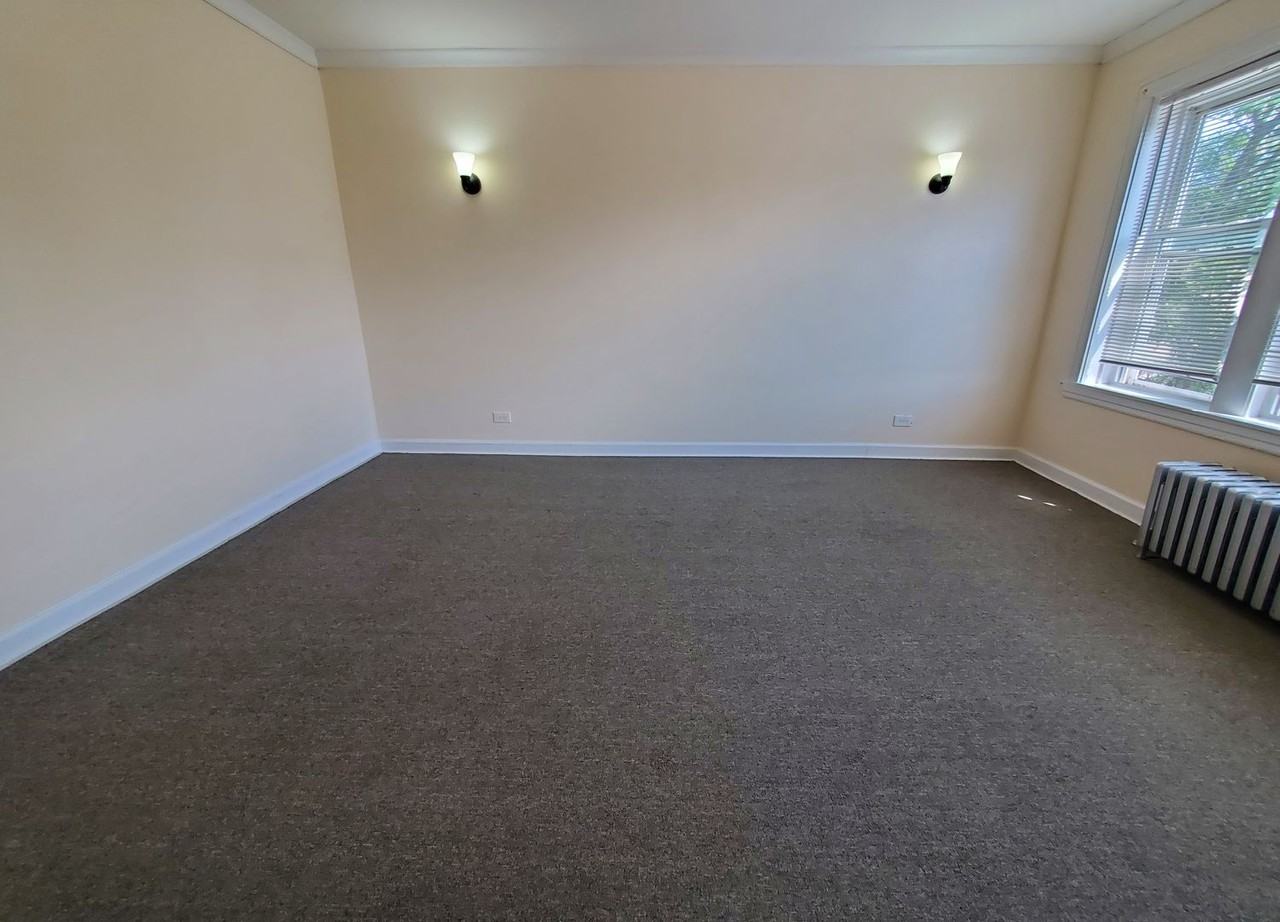 3056 W Irving Park Rd #2E - Photo 2 of 22