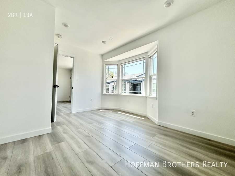 6127 1/2 Monterey Rd - Photo 5 of 13