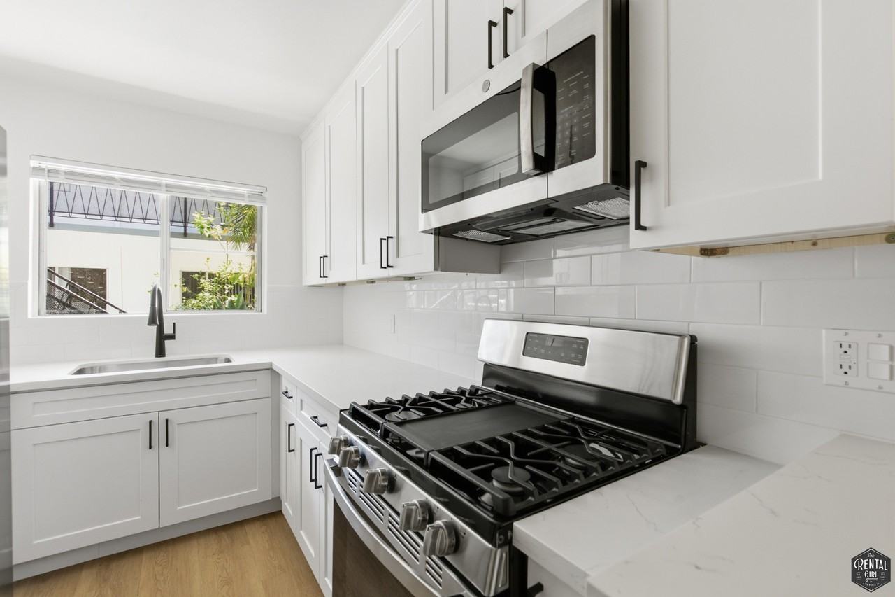 3401 Ocean Park Blvd #104 - Photo 4 of 15