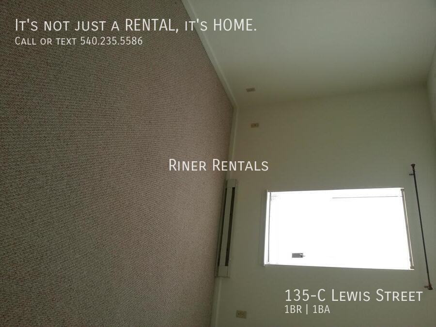 135 Lewis St Apt C - Photo 4 of 5