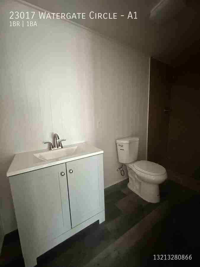 23017 Watergate Cir #A1 - Photo 4 of 7