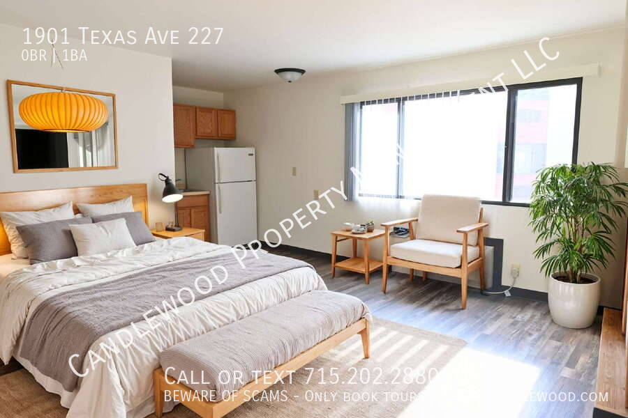1901 Texas Ave - Photo 2 of 11