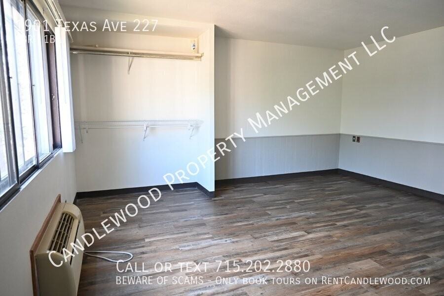 1901 Texas Ave - Photo 7 of 11