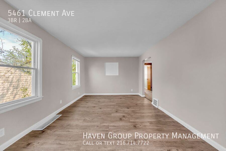 5461 Clement Ave - Photo 5 of 25