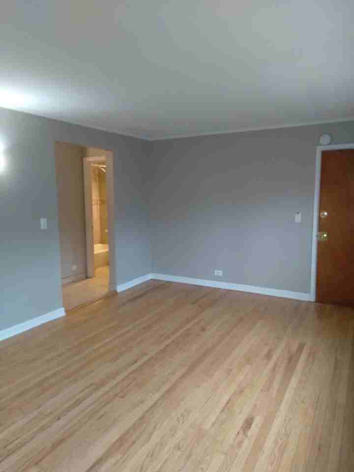 432 Elmwood Ave #2 - Photo 3 of 12