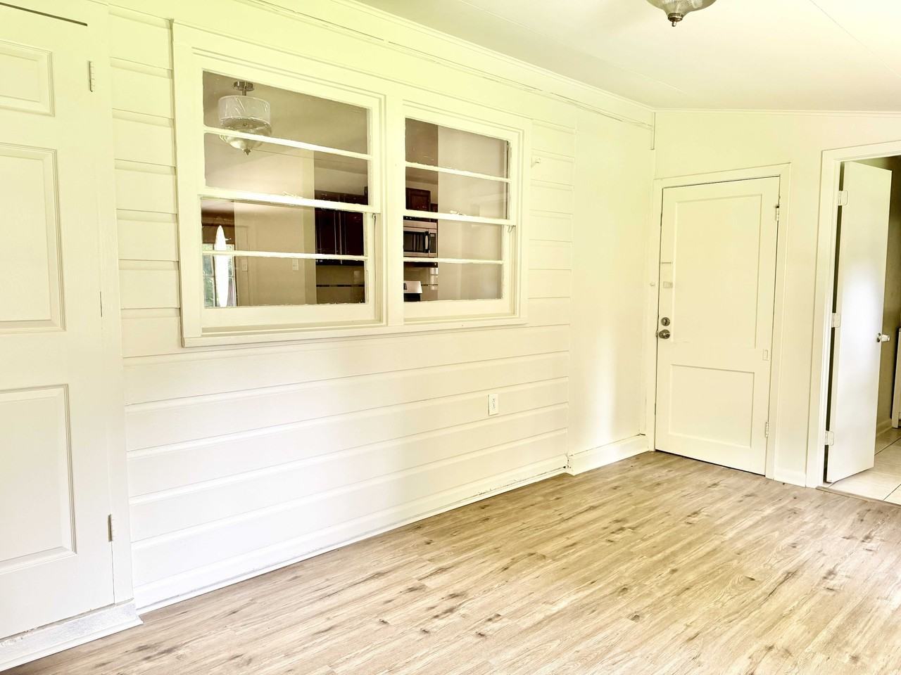 343 S Fairfax Dr #1 - Photo 6 of 18