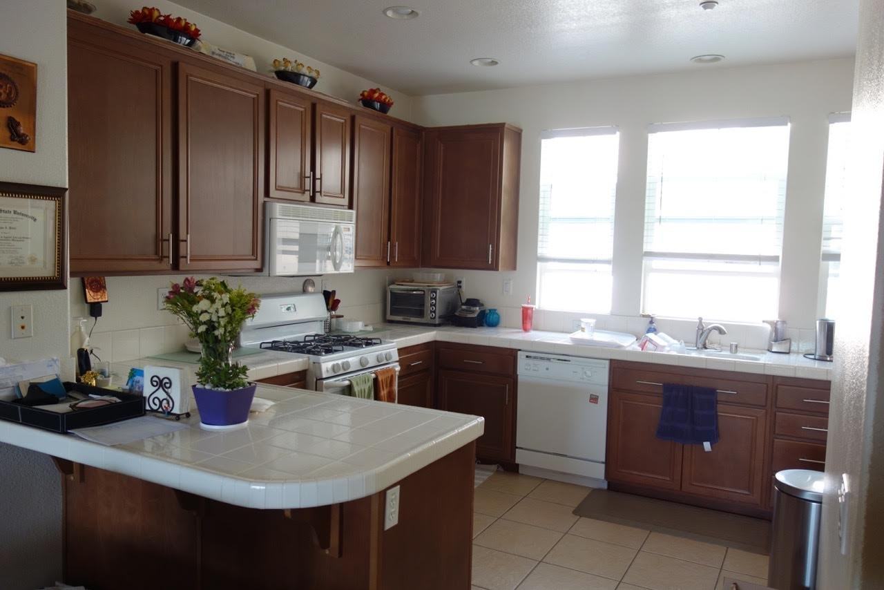 16934 Laurel Hill Ln #162 - Photo 5 of 10