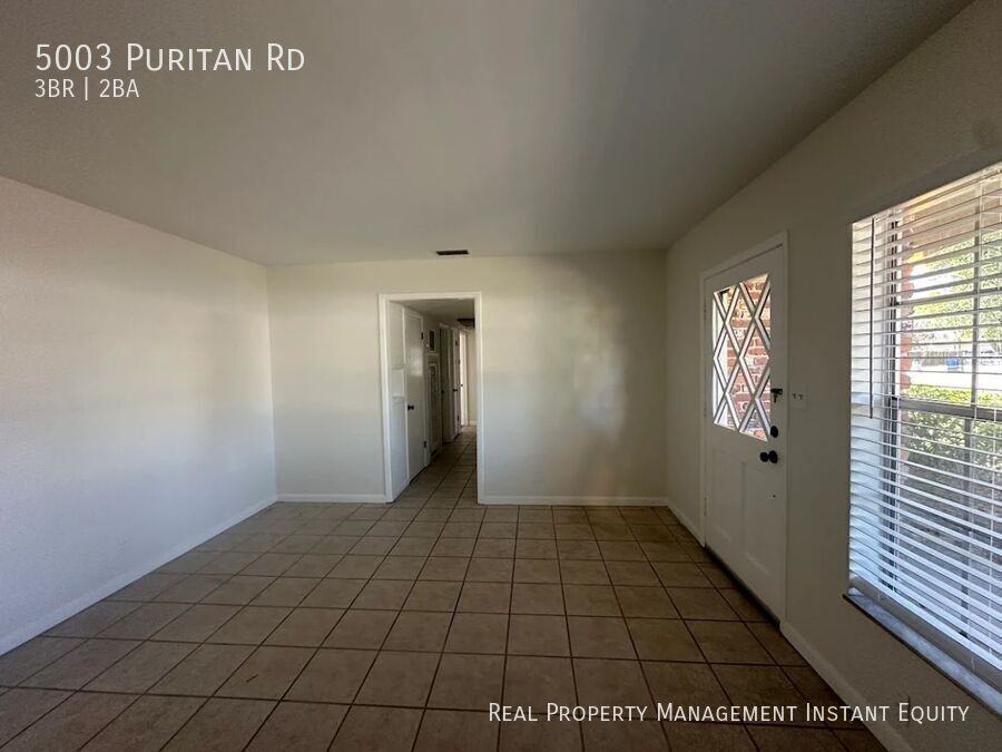 5003 Puritan Rd - Photo 2 of 10