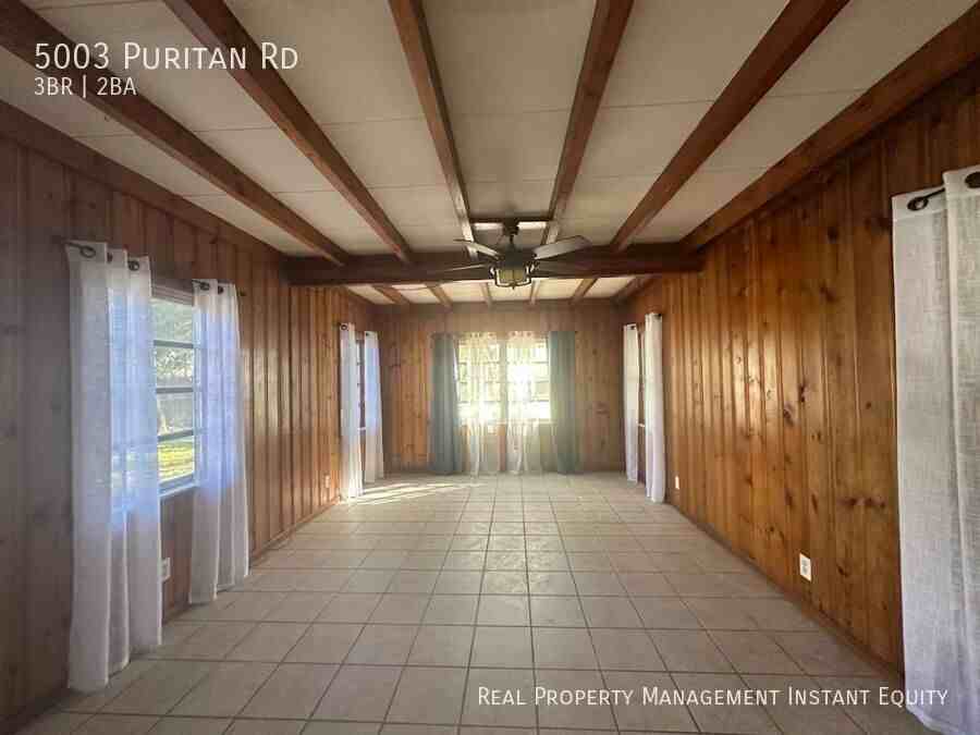 5003 Puritan Rd - Photo 3 of 10