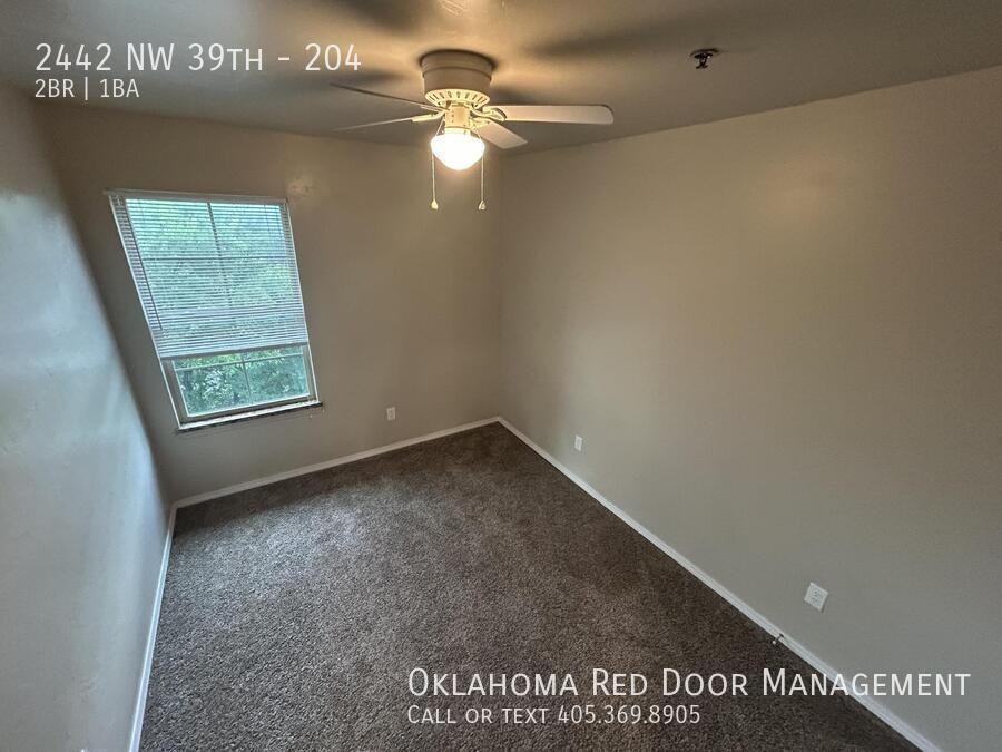 2442 Nw 39th St #204 - Photo 3 of 16