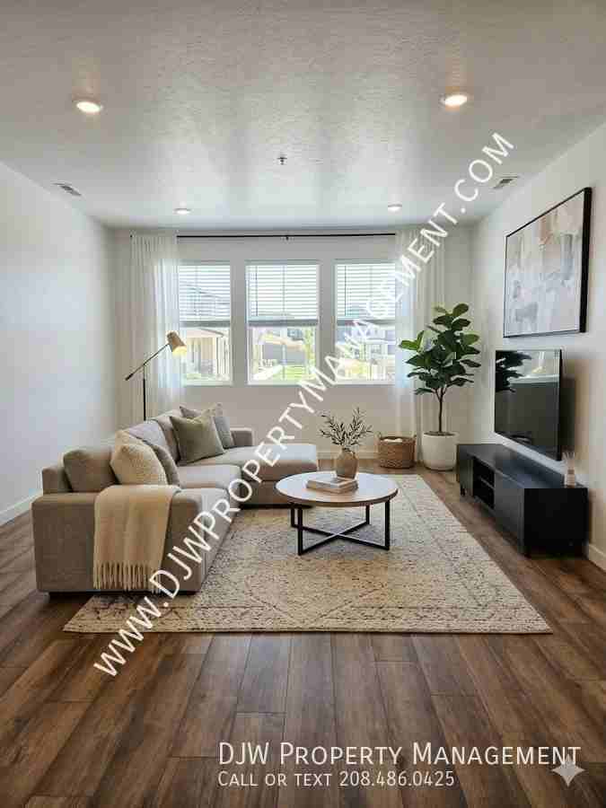 4186 W Perspective St - Photo 2 of 8