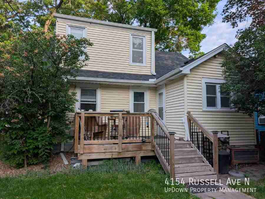 4154 Russell Ave N - Photo 3 of 19