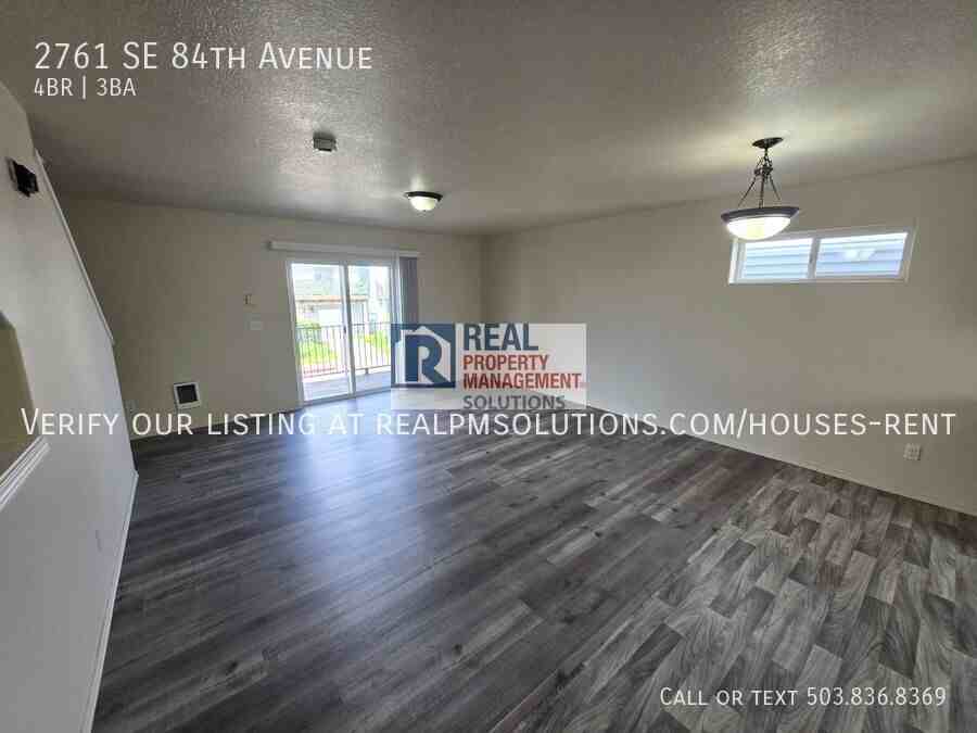 2761 Se 84th Ave - Photo 4 of 15