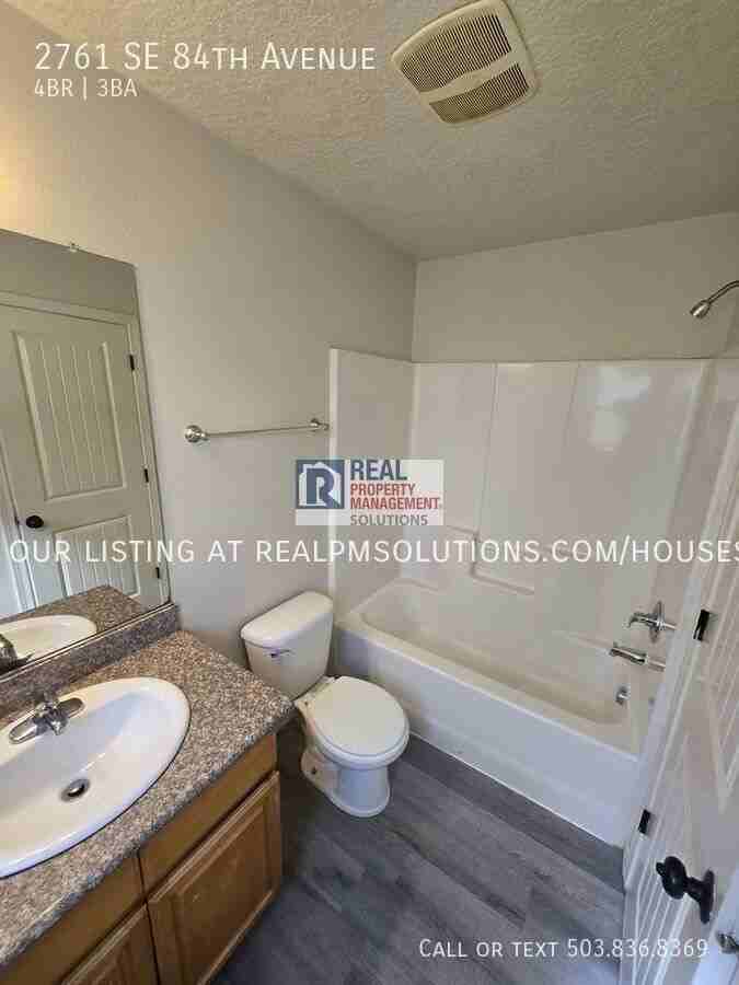 2761 Se 84th Ave - Photo 6 of 15