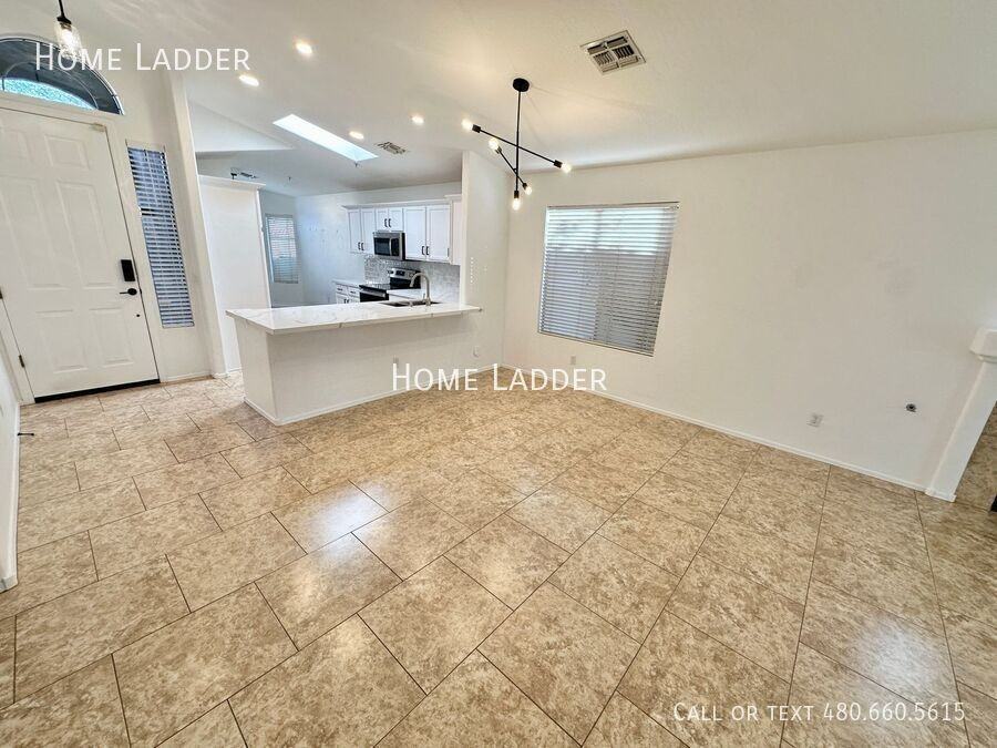 10518 E Star Of The Desert Dr - Photo 7 of 24