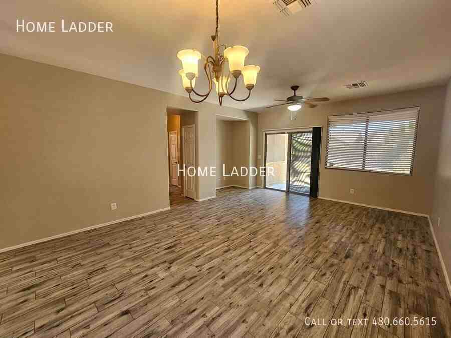 39746 N Cross Timbers Way - Photo 4 of 17