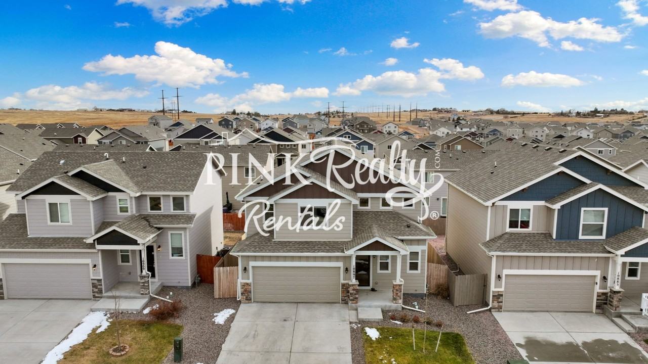 10897 Rowley Dr - Photo 4 of 42