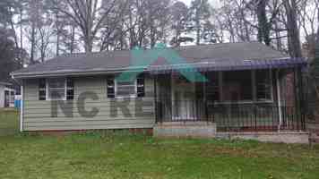 featured image of 3216 Hursey St