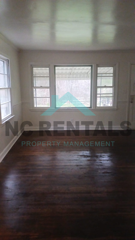 3216 Hursey St - Photo 7 of 43