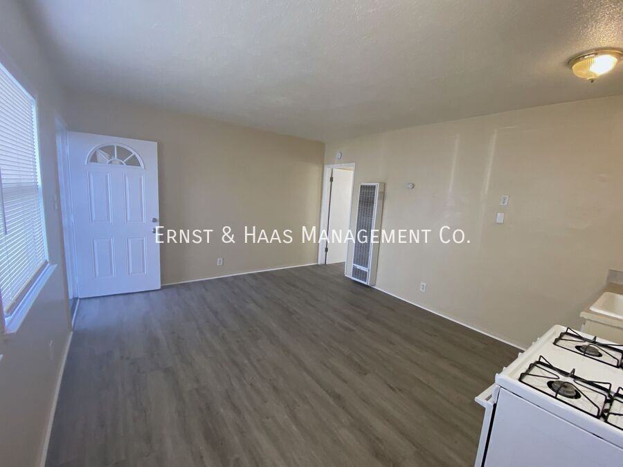 13812 Avalon Blvd #B - Photo 3 of 15