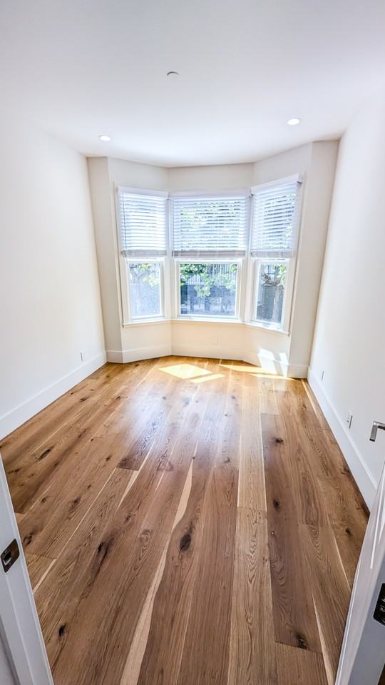 615 Minna Street - Photo 4 of 32