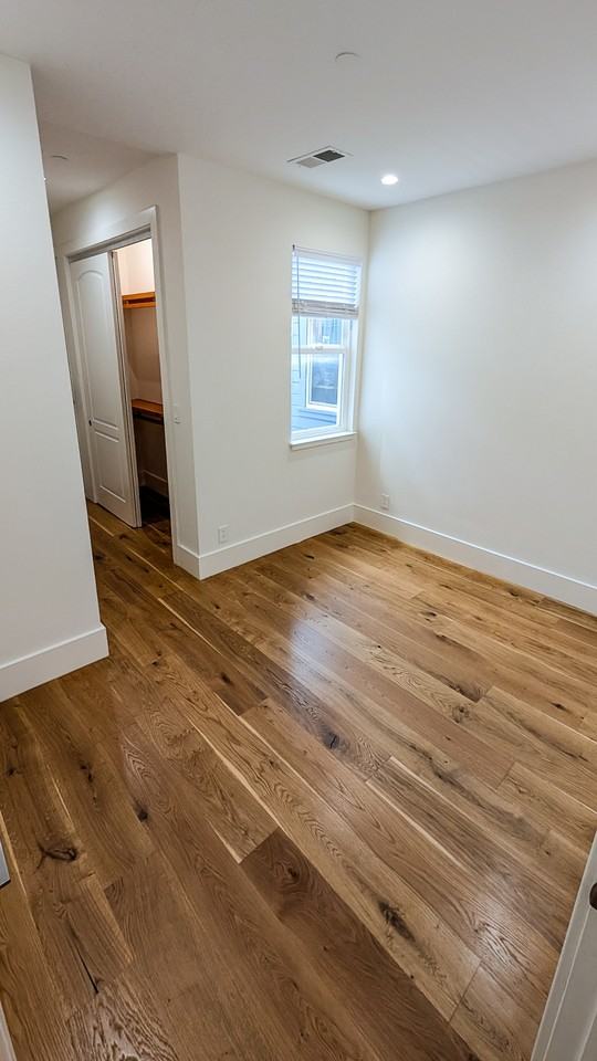 615 Minna Street - Photo 5 of 32