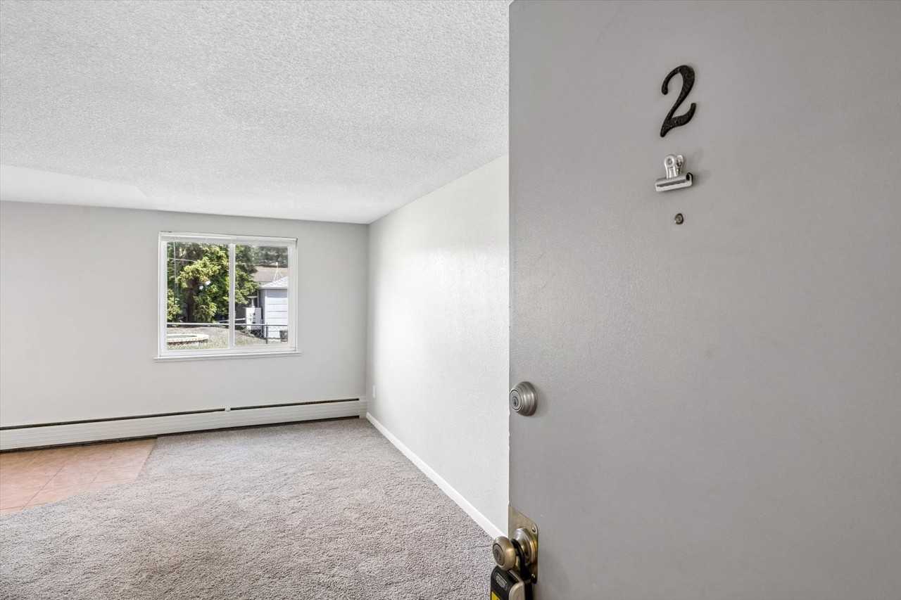 1613 Allison Street - Photo 2 of 38