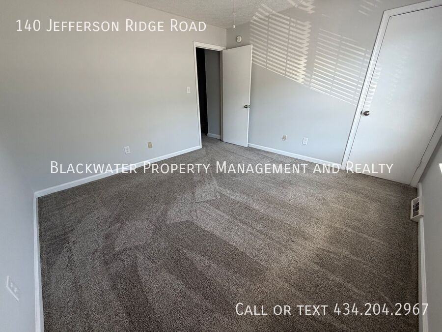 140 Jefferson Ridge Rd - Photo 6 of 13