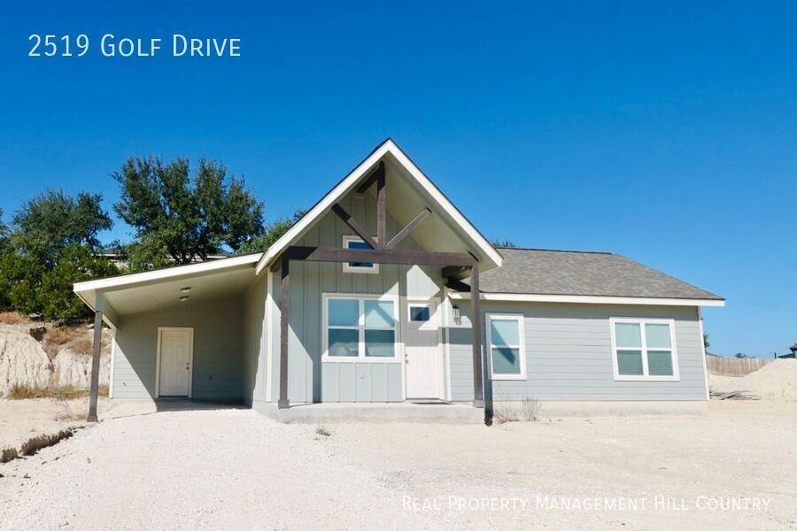 2519 Golf Dr - Photo 2 of 13