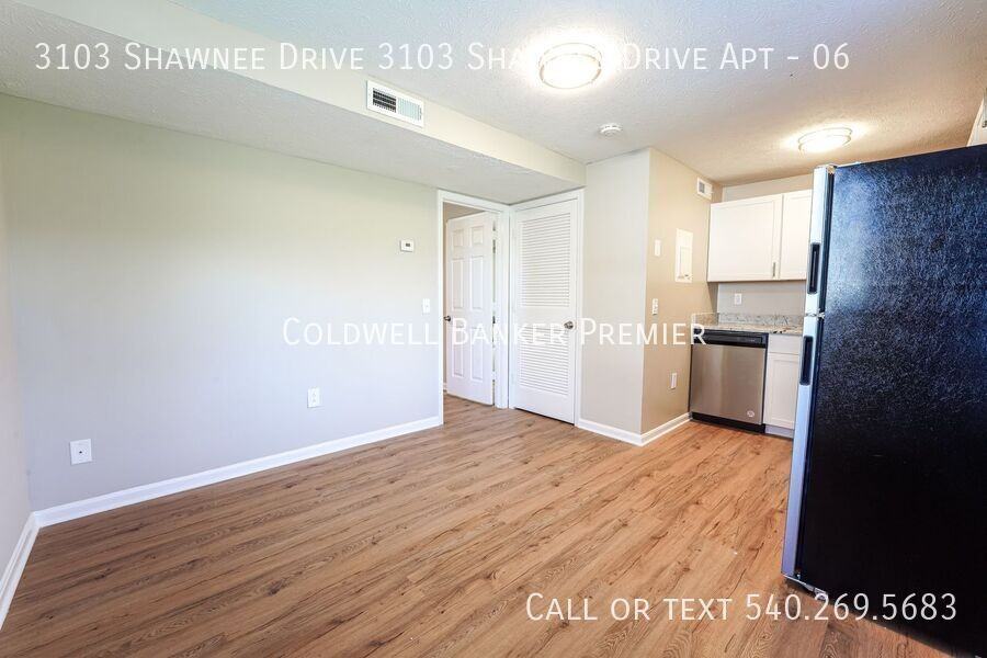 3103 Shawnee Drive 3103 Shawnee Drive Apt #06 - Photo 2 of 8