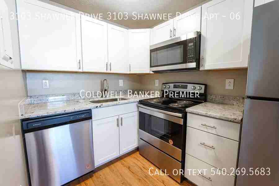 3103 Shawnee Drive 3103 Shawnee Drive Apt #06 - Photo 3 of 8