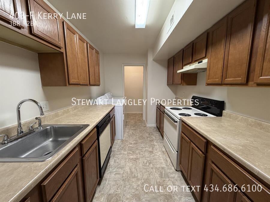 403 Kerry Ln Apt F - Photo 6 of 33