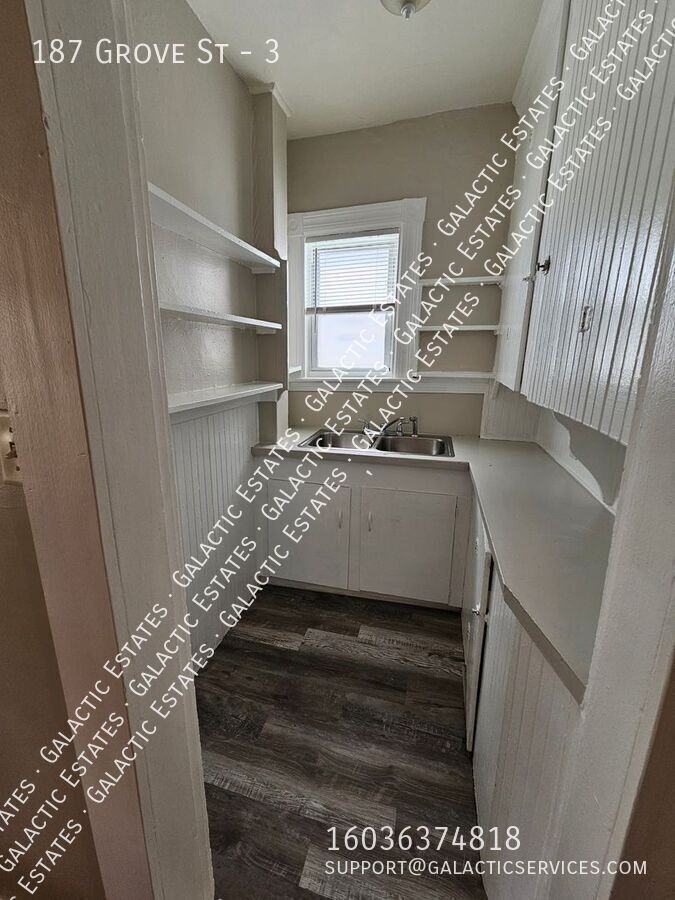 187 Grove St #3 - Photo 7 of 18