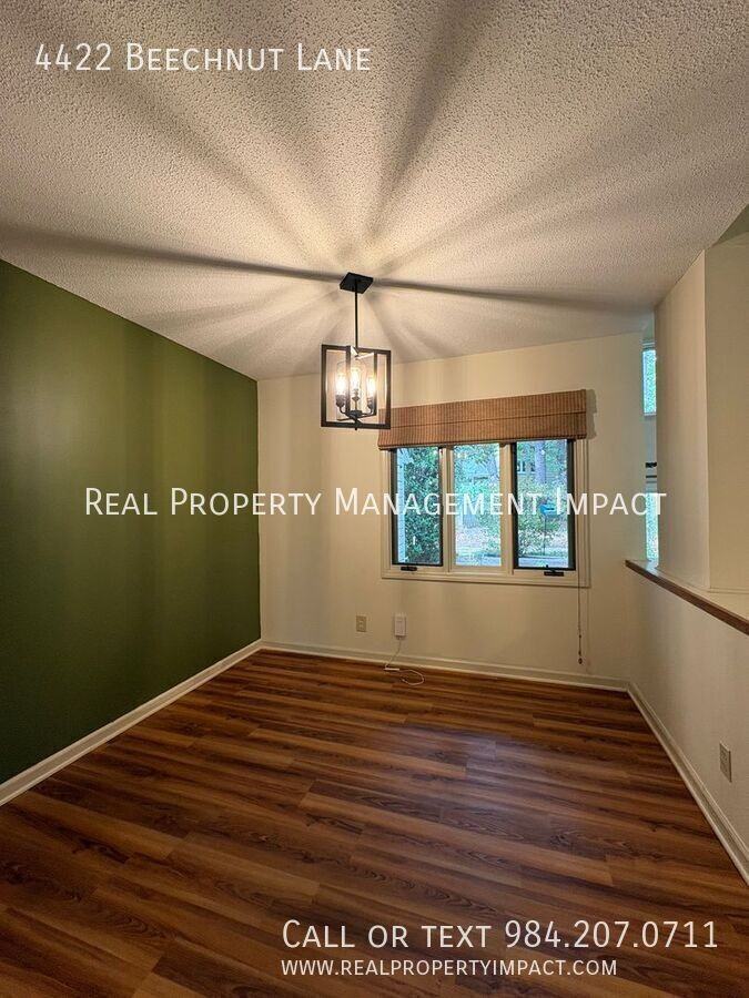 4422 Beechnut Ln - Photo 6 of 50