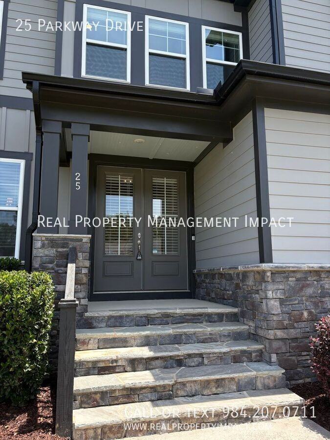25 Parkway Dr - Photo 4 of 50