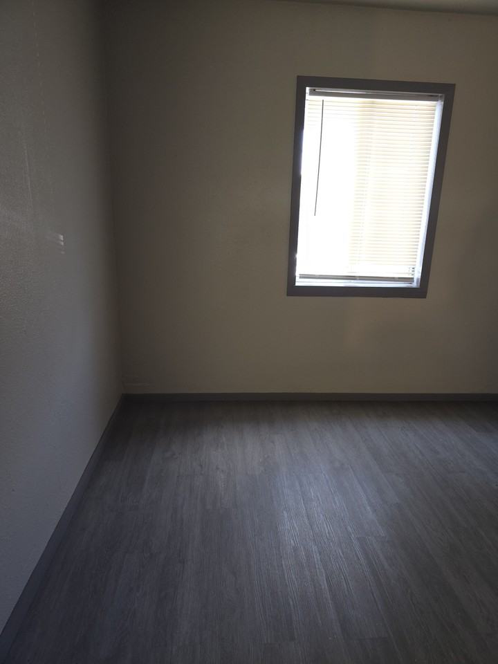 1275 Rogue River Hwy Apt 7 - Photo 6 of 11