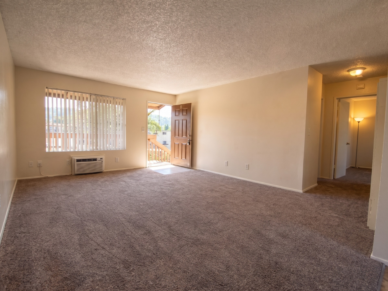 1028 South Magnolia Avenue - Photo 5 of 28