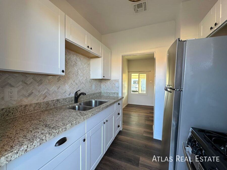 2ND & #2 - Photo 2 of 7