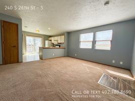 featured image of 240 S 26th St #5