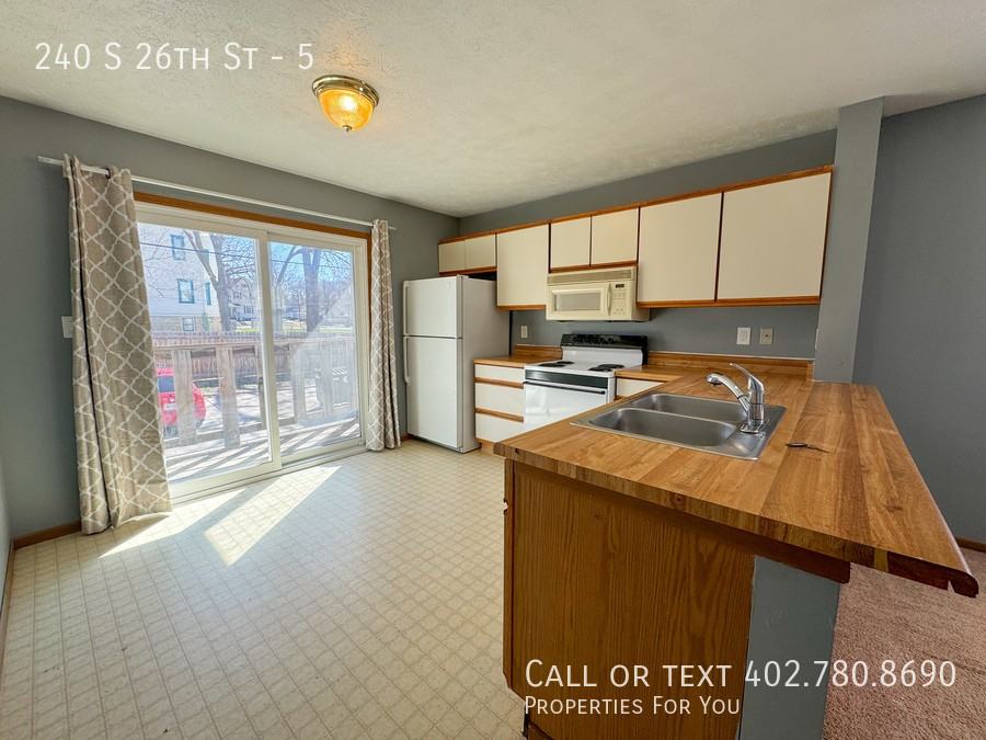 240 S 26th St #5 - Photo 5 of 16