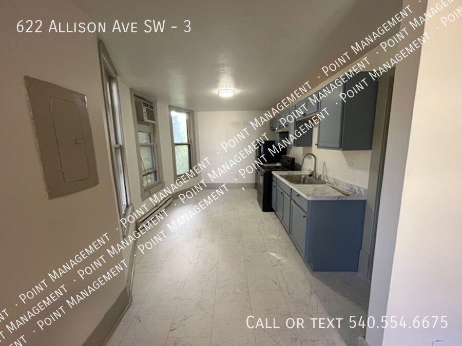 622 Allison Ave Sw #3 - Photo 6 of 8