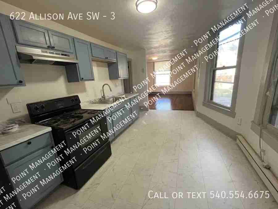 622 Allison Ave Sw #3 - Photo 7 of 8